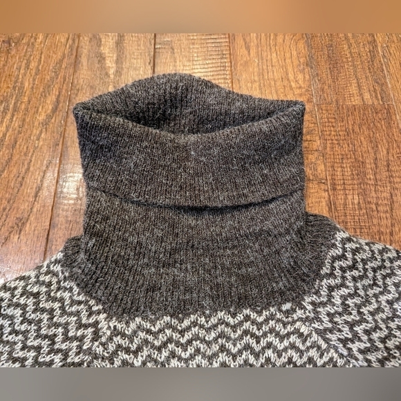 Only Boho poncho sweater fringe brown & cream sweater, Size M - Picture 7 of 15